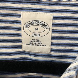 Classic Brooks Brothers no iron button down shirt